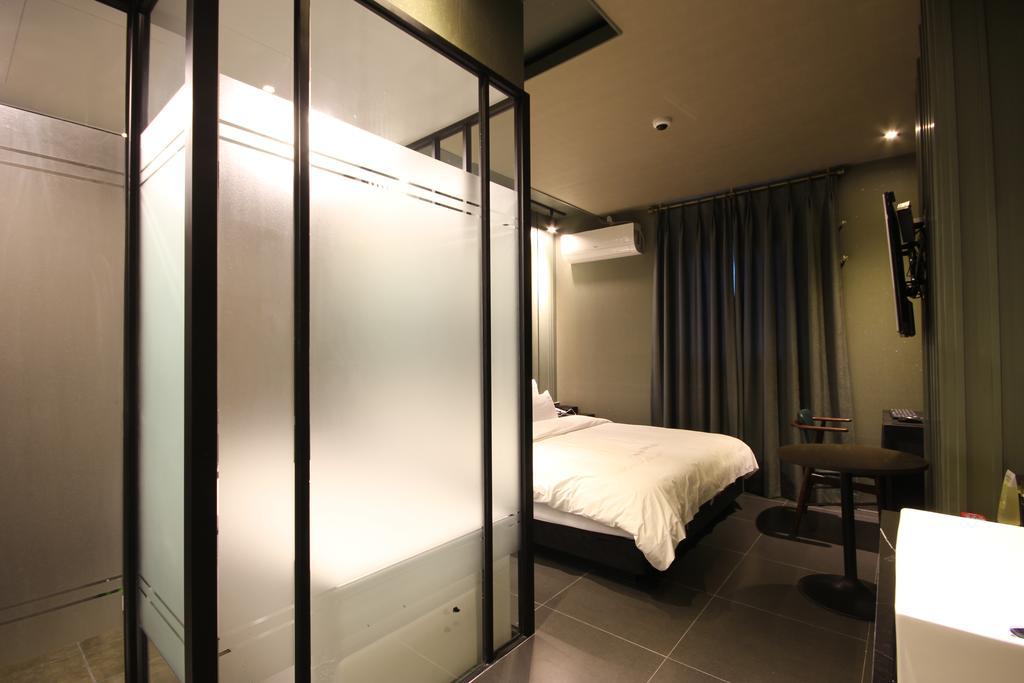 Hotel 38.5 Jinhae Changwon Esterno foto