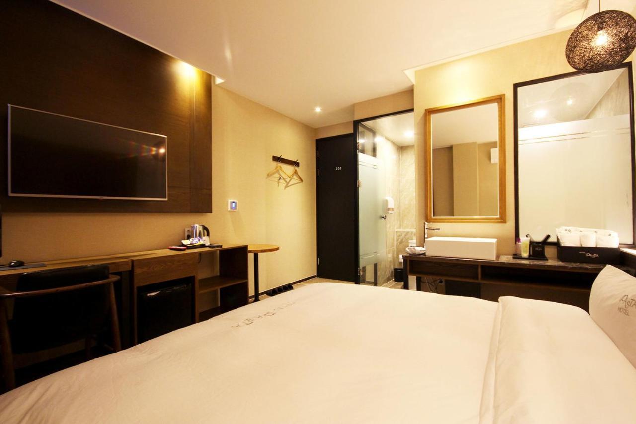 Hotel 38.5 Jinhae Changwon Esterno foto