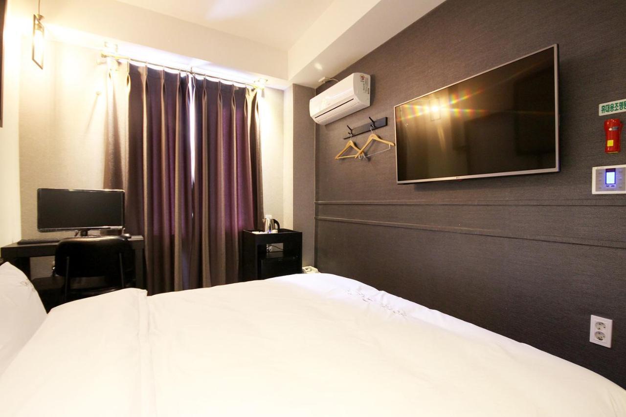 Hotel 38.5 Jinhae Changwon Esterno foto