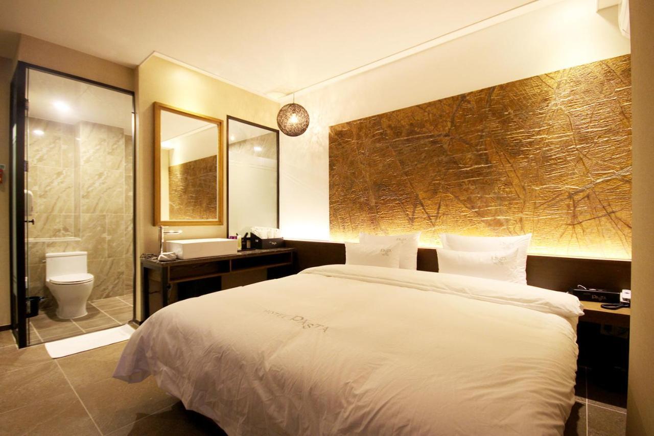 Hotel 38.5 Jinhae Changwon Esterno foto